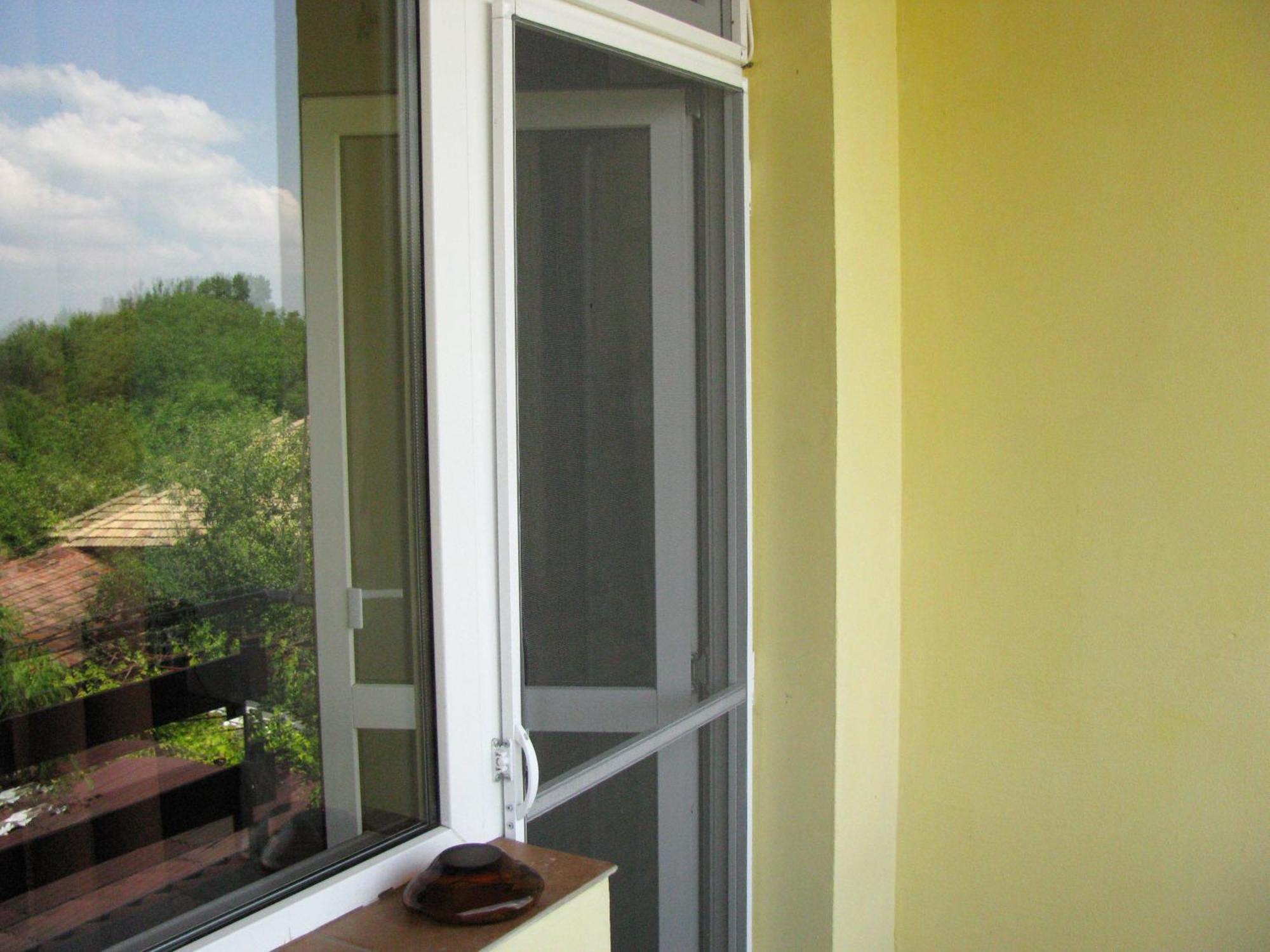 Guest House Familia Samovodene Quarto foto